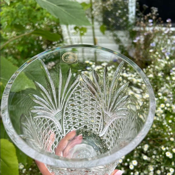 AJKA Crystal, Hungary, Handmade, 11.3” Clear Crystal Vase 24% Pb0 RTP $499 - Picture 5 of 10